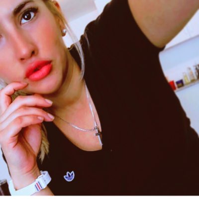 ariverinia's tweet photo. #NuevaFotoDePerfil https://t.co/gZr73cJpeo