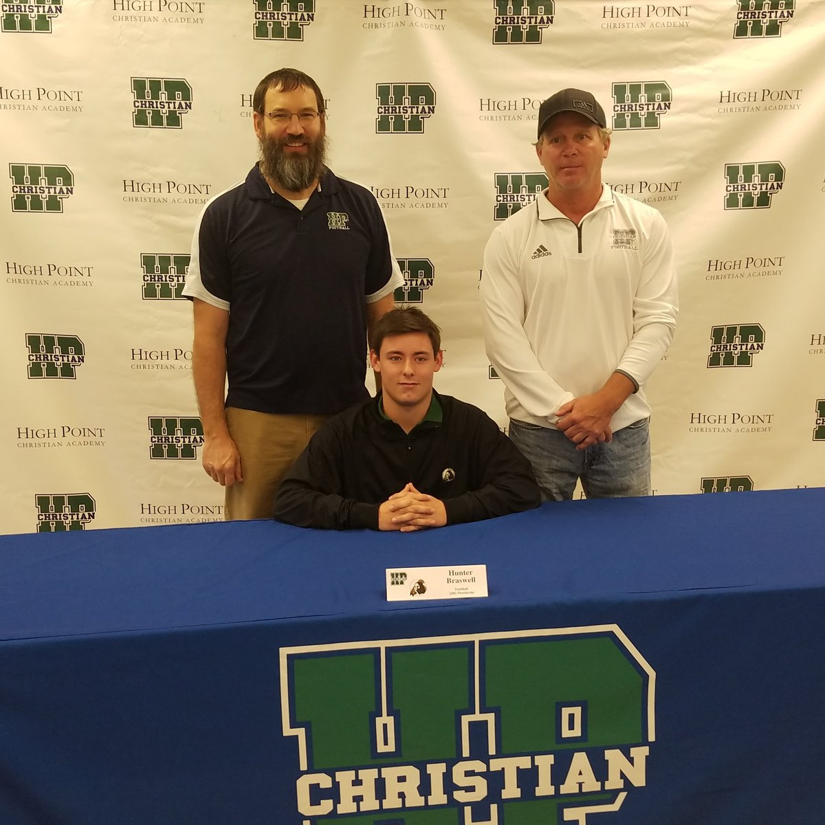 HPCAFootball's tweet photo. Hunter Braswell
2019 HPCA Cougar Football
UNC-Pembroke

@hbraswell_10 
@UNCP_Football https://t.co/Lwnz7m9xpI