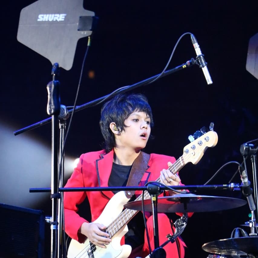 MOAArena's tweet photo. Wow, @IVOFSPADES!!! You guys definitely rocked the stage tonight at the #CokeStudioSummerConcert! 🙌

#CokeStudioAtMOAArena https://t.co/fvw4K7tQF8