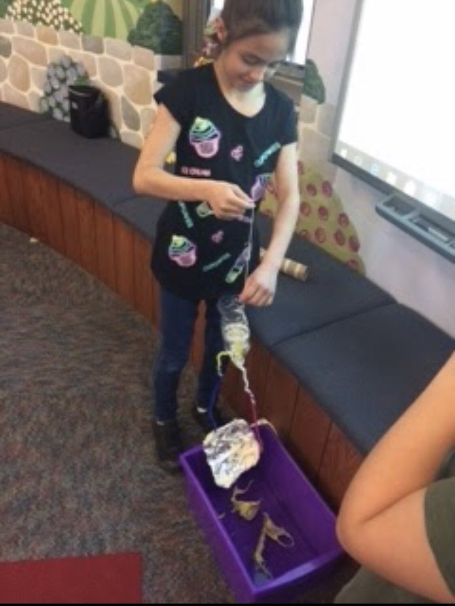 Central345's tweet photo. 4th graders presented their sustainability projects during this morning’s STEM class.  Students read “Iqbal and His Ingenious Idea: How a Science Project Helps One Family and the Planet” by Liz Suneby and Rebecca Green. They also created their own sustainable tools! @EHTSDistrict https://t.co/HQSotKrt72