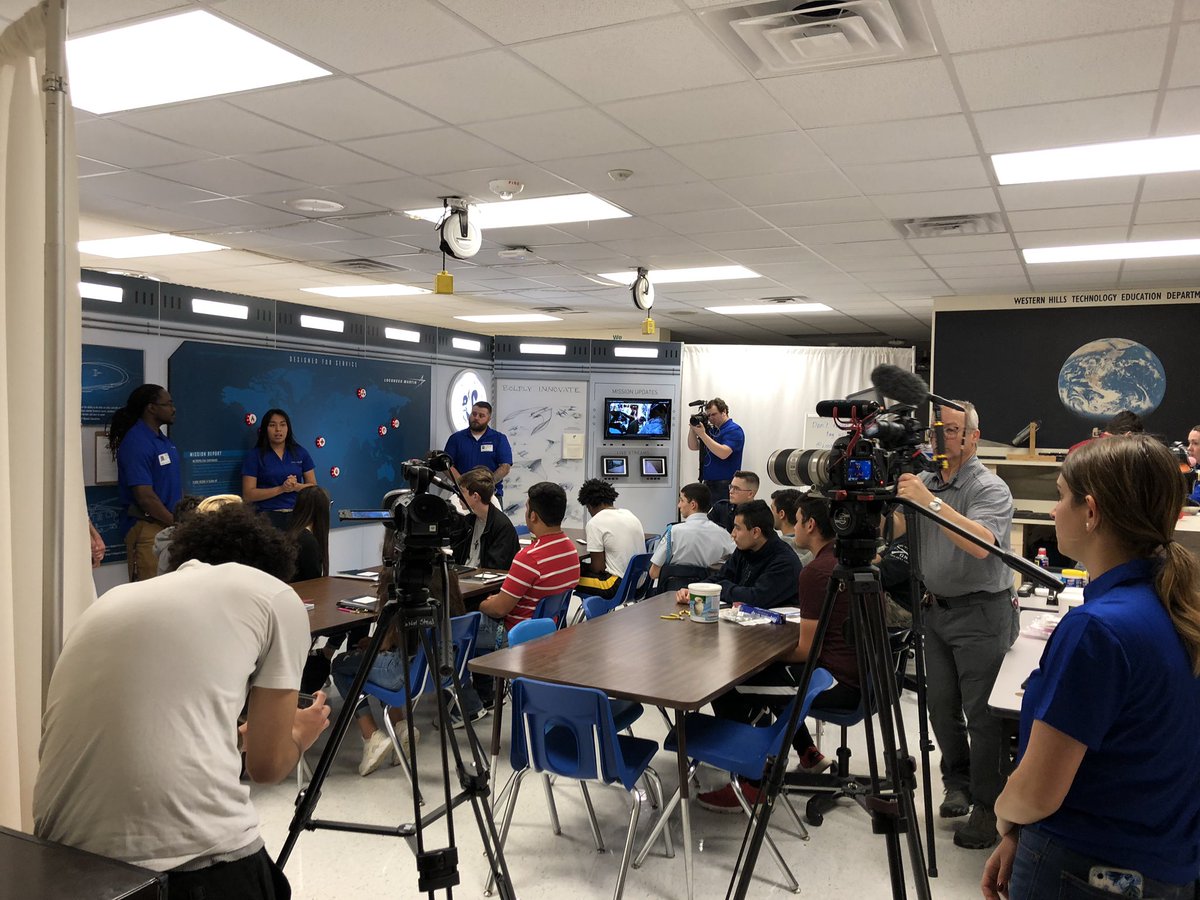 doctor_becky's tweet photo. Thank you @LockheedMartin , @DiscoveryEd &amp; @WesternHillsHS Getting ready to finish the mission.#generationbeyond https://t.co/KlxbAFYlyv