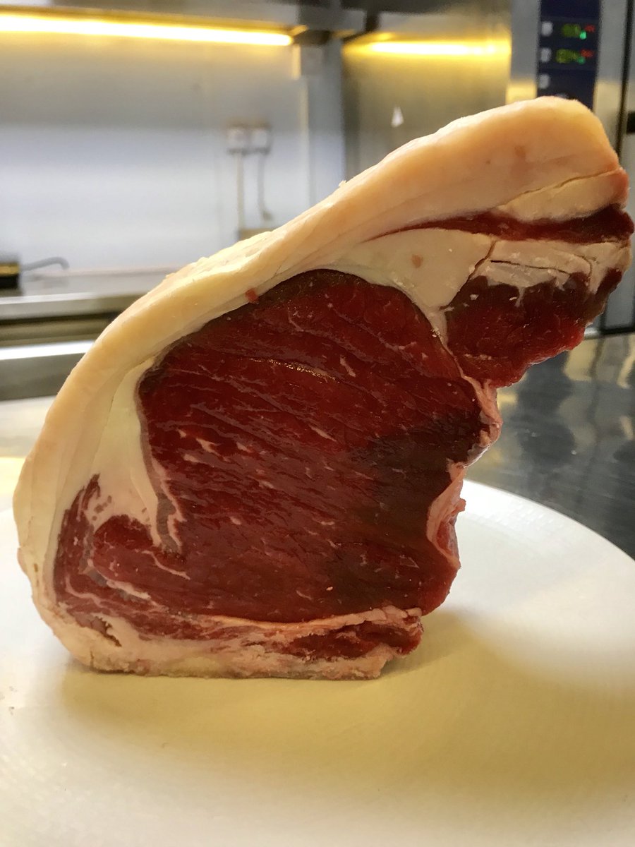 Luna_Dublin's tweet photo. 21 Day Striploin on the Bone Special tonight , tables available on 01-6799009 or email info@lunarestaurant.ie . https://t.co/Q9VCEee6wD