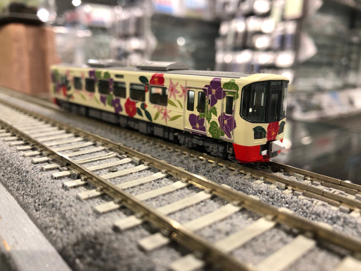 N)えちごトキめき鉄道「3市の花号」(ET122-8)も明日4月26日（金）開店