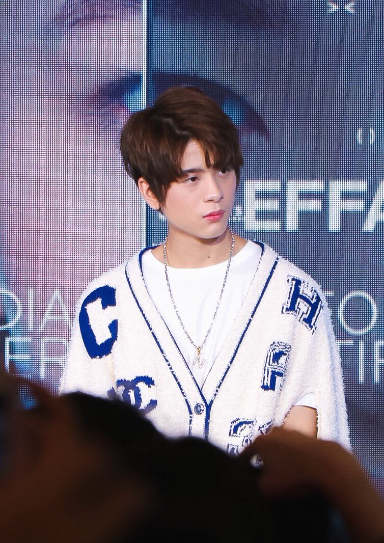 pannacottalover's tweet photo. มูฟออนจากเมื่อวานไม่ได้เลยครับ 💙🥺
#XXSIVK #PorscheSivakorn
#LaRochePosayTH #SpotScanTH https://t.co/kdtBPcDtOM