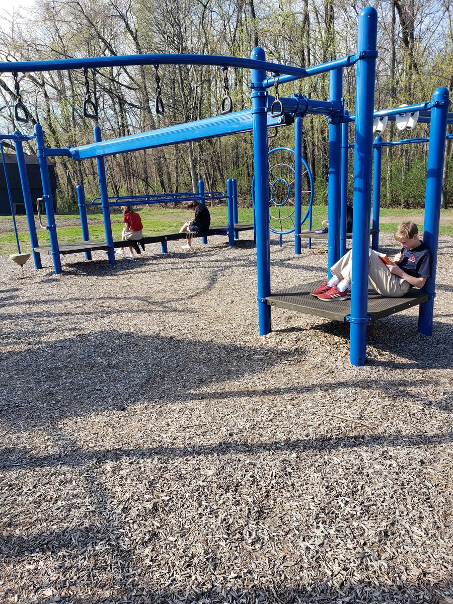 Mr_Matlak's tweet photo. @ASAEagles 8th graders working outside on this beautiful spring day because they asked and...why not? https://t.co/S4oSI5zVbl