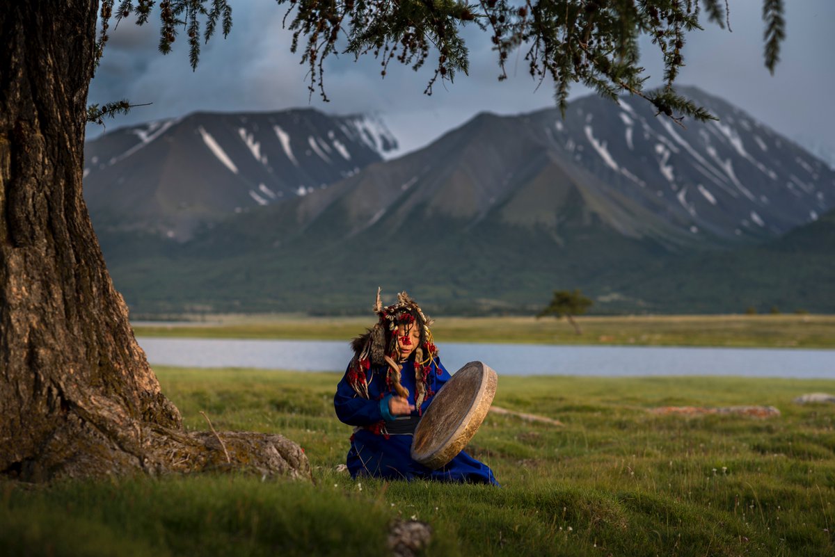 bax52's tweet photo. The last female Tuvan Shaman in Mongolia at the border with China
#travel #photography @CoverMongolia #Mongolia #shaman #tuvan @lonelyplanet https://t.co/Gmohfq2yRr