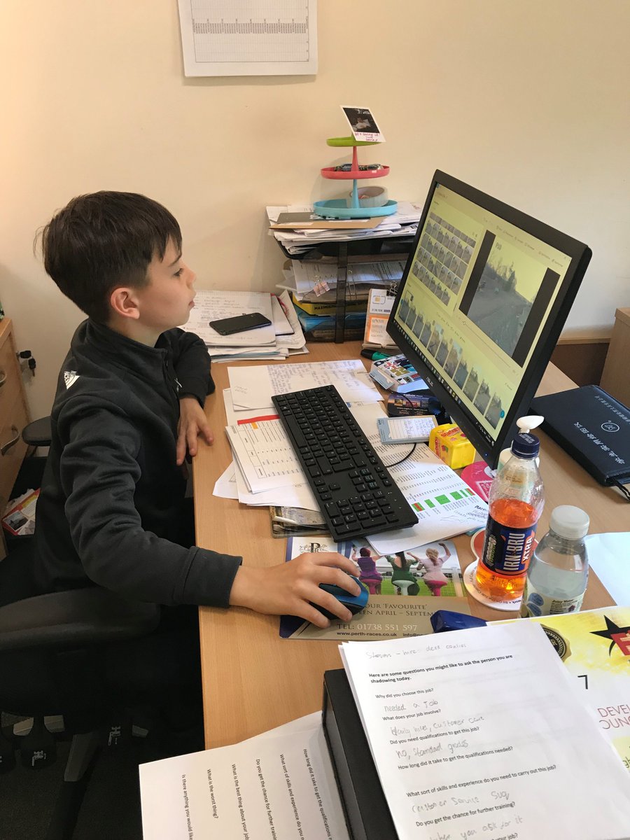 ThePurvisGroup's tweet photo. What happens when an inquisitive P7 spends a day at Purvis Group HQ to learn about the world of work?
Lots of questions, learning, technology and a Twitter takeover!
#ThomasTalks #ThomasTweets #ThomasLikesTraining #bringyourchildtoworkday @DYW_PandK @CITB_Scotland https://t.co/FmiwftCqwF