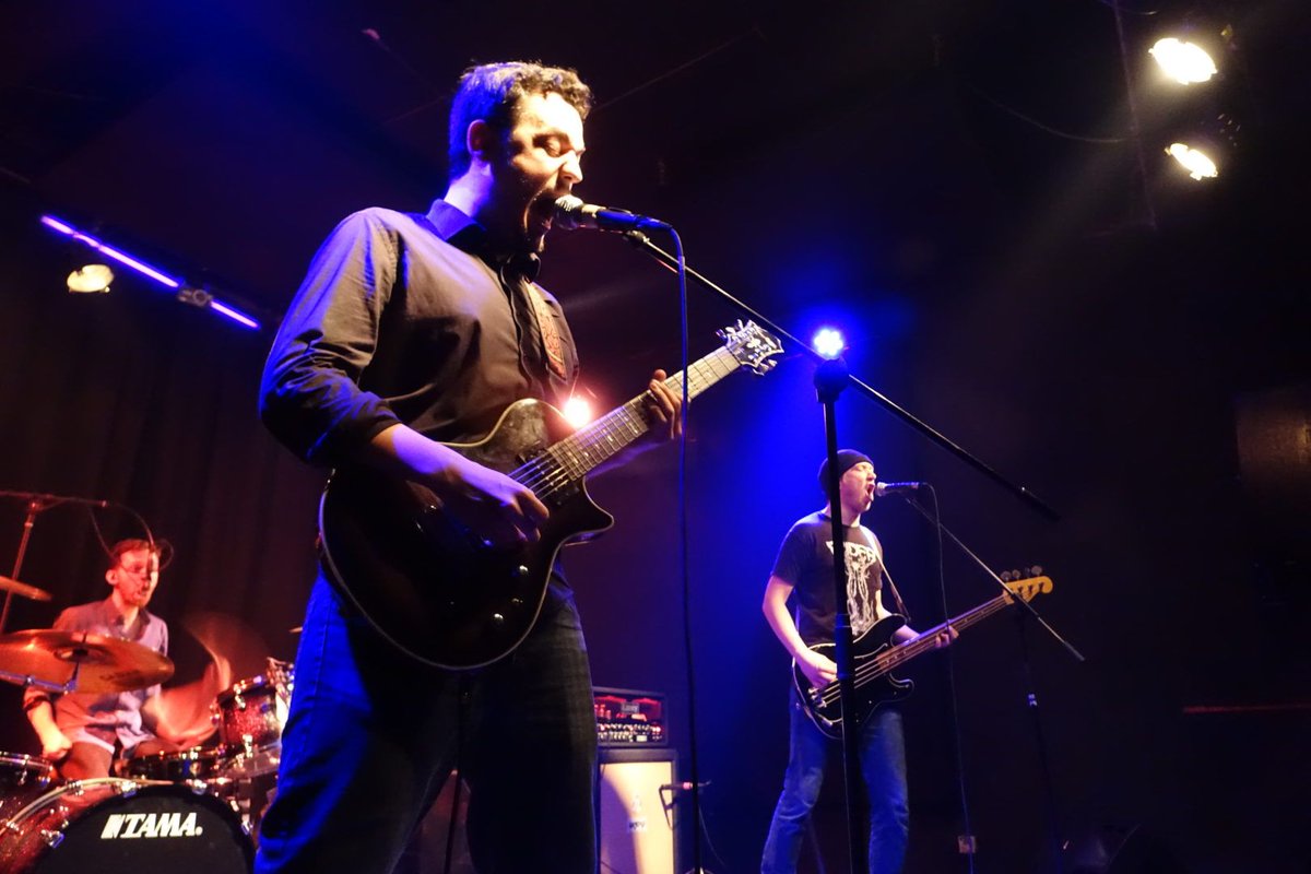 Le webzine Metal Overload a publié l'interview de Meander faite durant le concert organisé avec Shattered Booking 🔥
C'est à lire ici : buff.ly/2XEegRe

<a href="/Metal_Overld/">Metal Overload</a> <a href="/ShBooking/">Shattered Booking</a> #postrock #postmetal #interview #metal #liege #event #evenement #metalmusic #concert #webzine