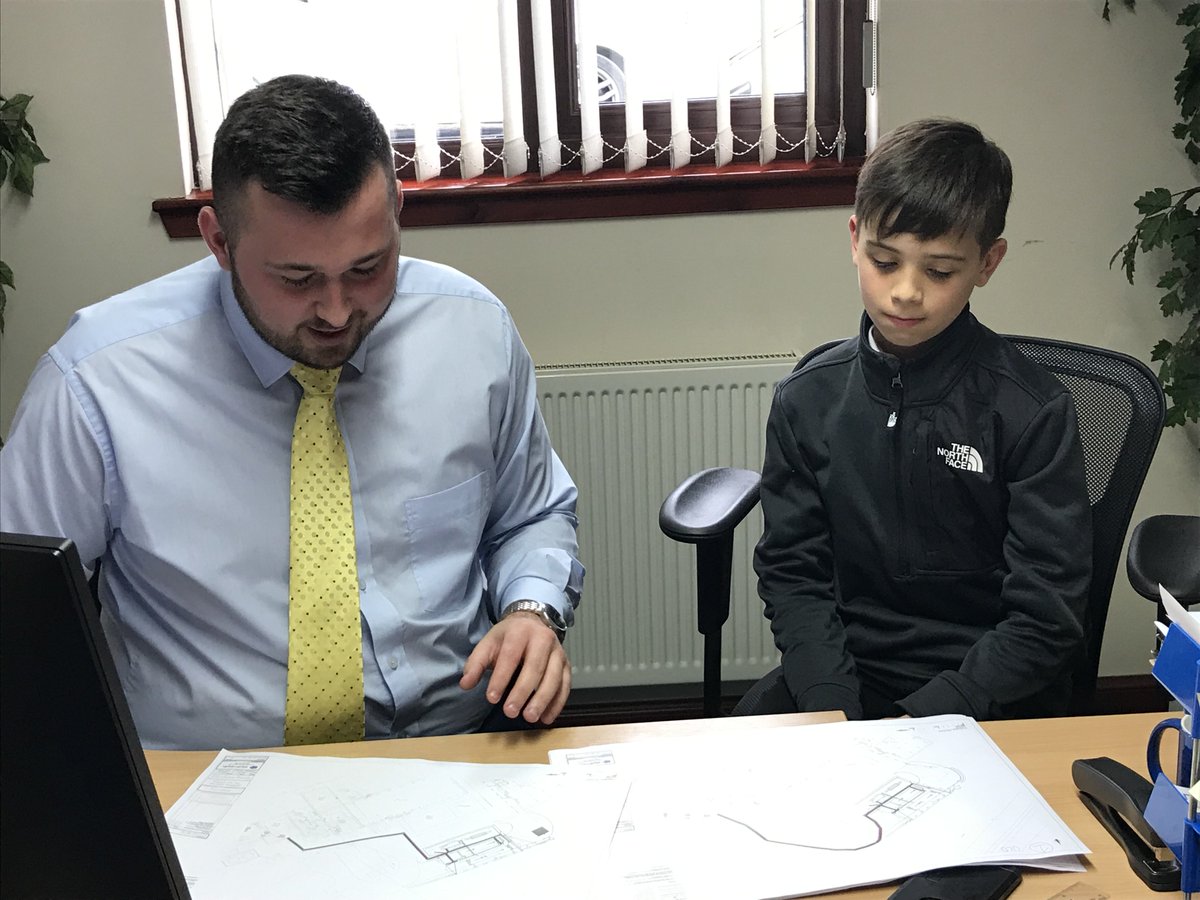 ThePurvisGroup's tweet photo. What happens when an inquisitive P7 spends a day at Purvis Group HQ to learn about the world of work?
Lots of questions, learning, technology and a Twitter takeover!
#ThomasTalks #ThomasTweets #ThomasLikesTraining #bringyourchildtoworkday @DYW_PandK @CITB_Scotland https://t.co/FmiwftCqwF