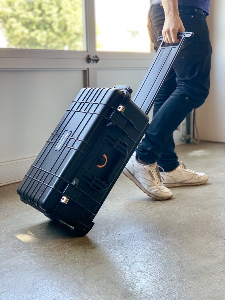 HarborFreight's tweet image. The new Apache 5800 Weatherproof Protective Rolling Carry-On Case is ideal for traveling or easy transport when you want to protect cameras and other specialty equipment on the go. #HarborFreightTools #apachecase #rollingcase #photographycase bit.ly/2ISmlhe