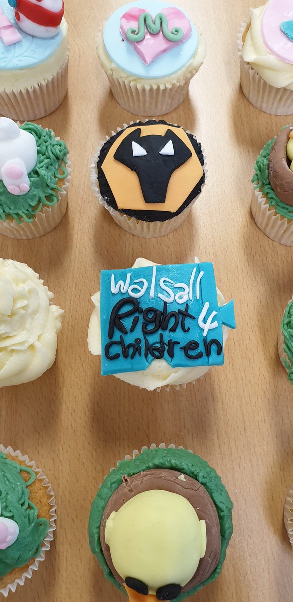 So many talented creative young people in our cake decorating workshop today 👩‍🍳👨‍🍳👏