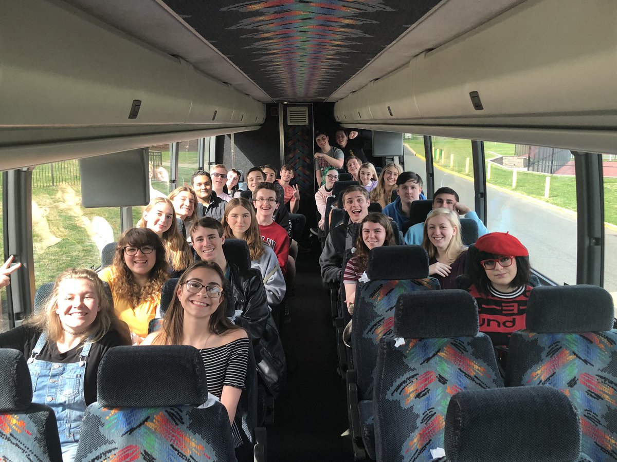 viewchoirs's tweet photo. Boston bound! Here we go! #viewonegoodthing #viewchoirs #boston https://t.co/eN6FOdN8ma