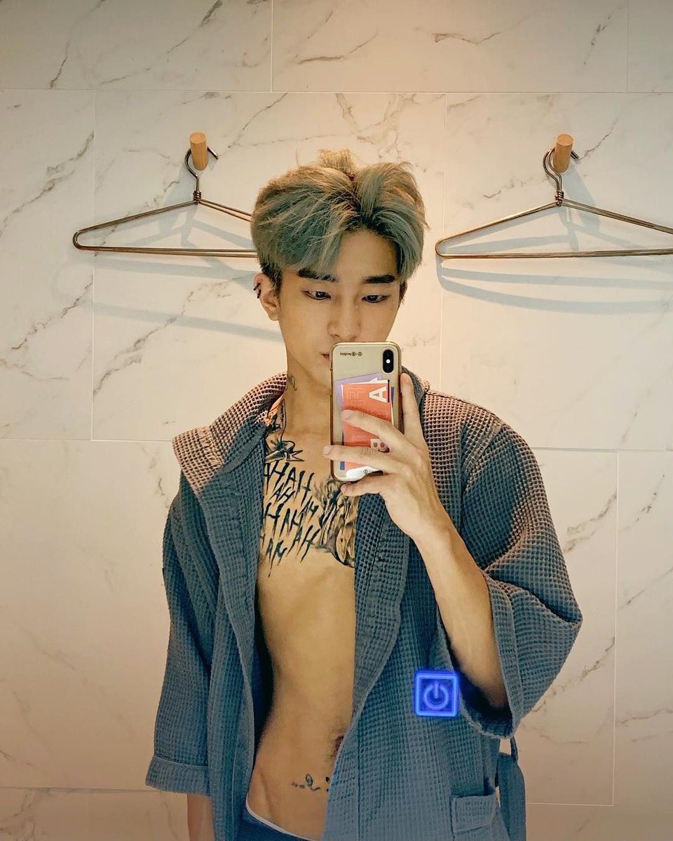 ☯♛者可ゕ 𝐿𝑒𝑜 桜ヂジ ☯♕🐯ft: tweet media