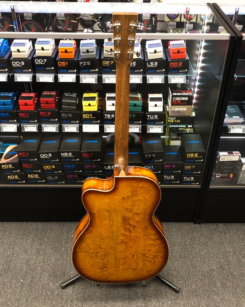 TotalMuse's tweet photo. New Martin Custom Shop OMCE Blaze. Limited edition. Only 50 made. Stop by and check it out.
https://t.co/LavXLtdmBt
#totalmusicsource #martinguitars #martin #swfl #swflmusic #swflorida https://t.co/FgTSMaZxoL