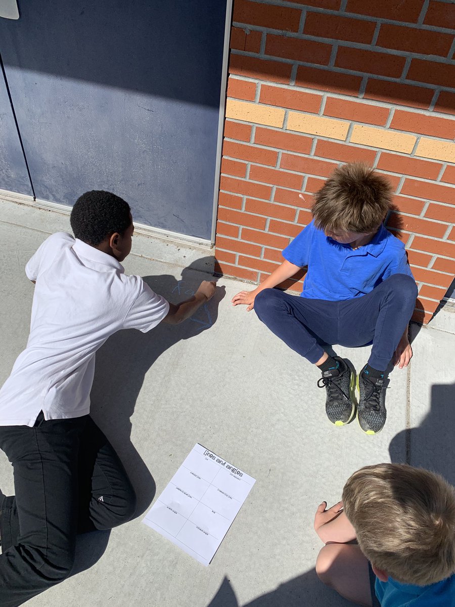 mauraeomahony's tweet image. Working on academic vocabulary outside ☀️ @SnipesAcademy #NHCSchat #mathoutside