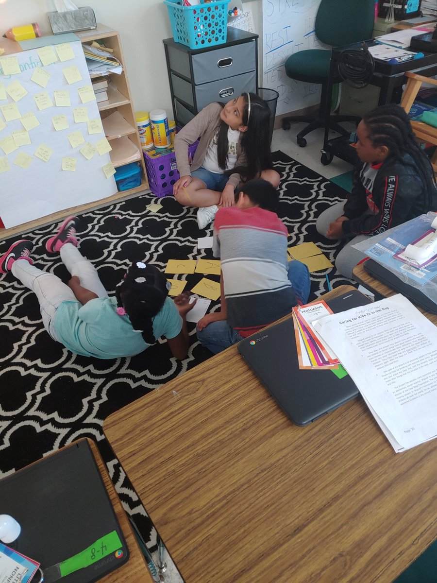 Watson_edu's tweet photo. #IQSlapdown competition against our houses. Earning points and taking names! #smithleopards @lead4ward #rockingreview #readingreview https://t.co/EnDwPAHGdw