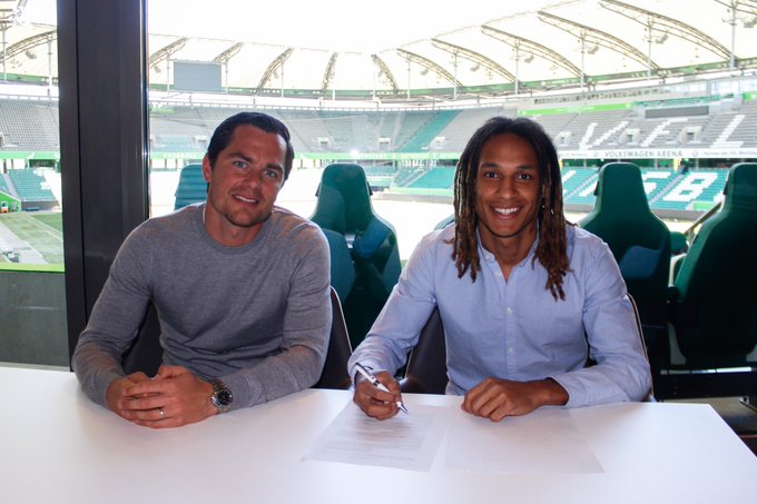 Voir l'image sur Twitter