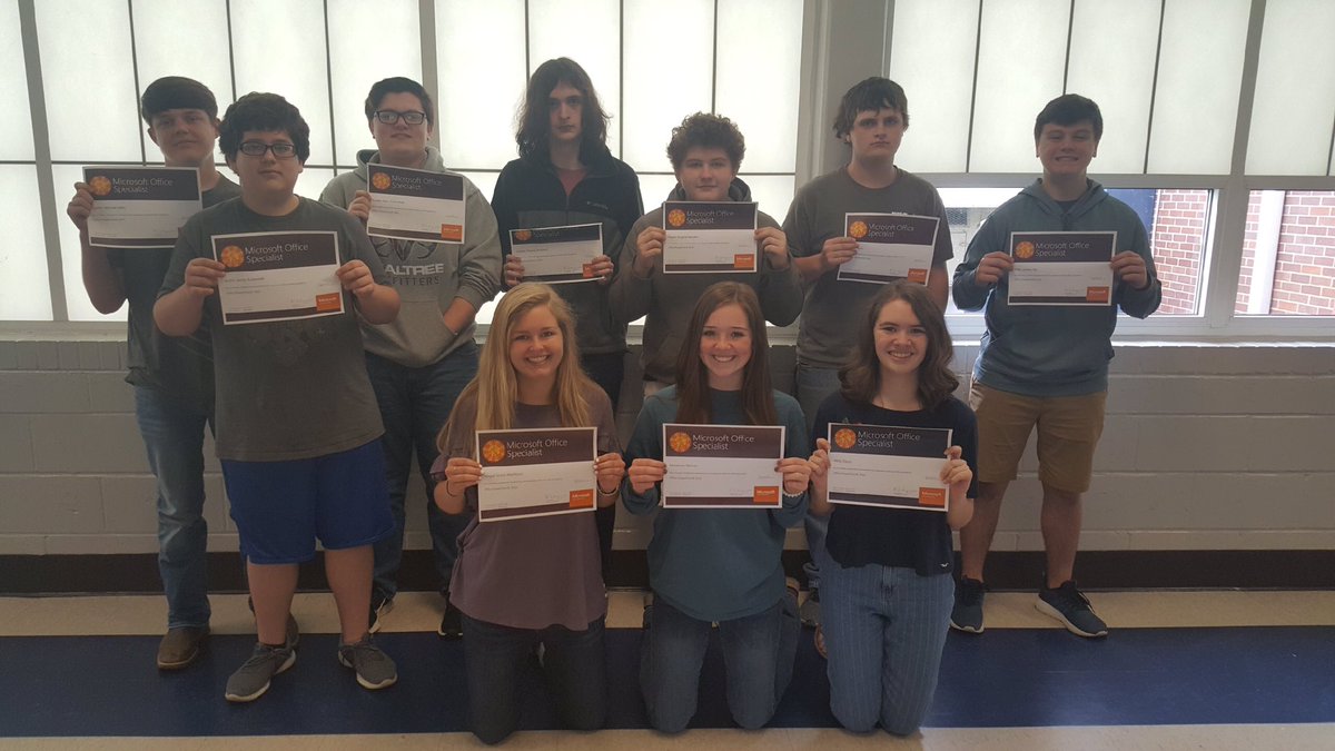 LCNGA's tweet photo. These students have achieved their second Microsoft Office Specialist Certification! They are all certified in MS Word and ME PowerPoint.  #oneLC https://t.co/LCeQw0Qdl6