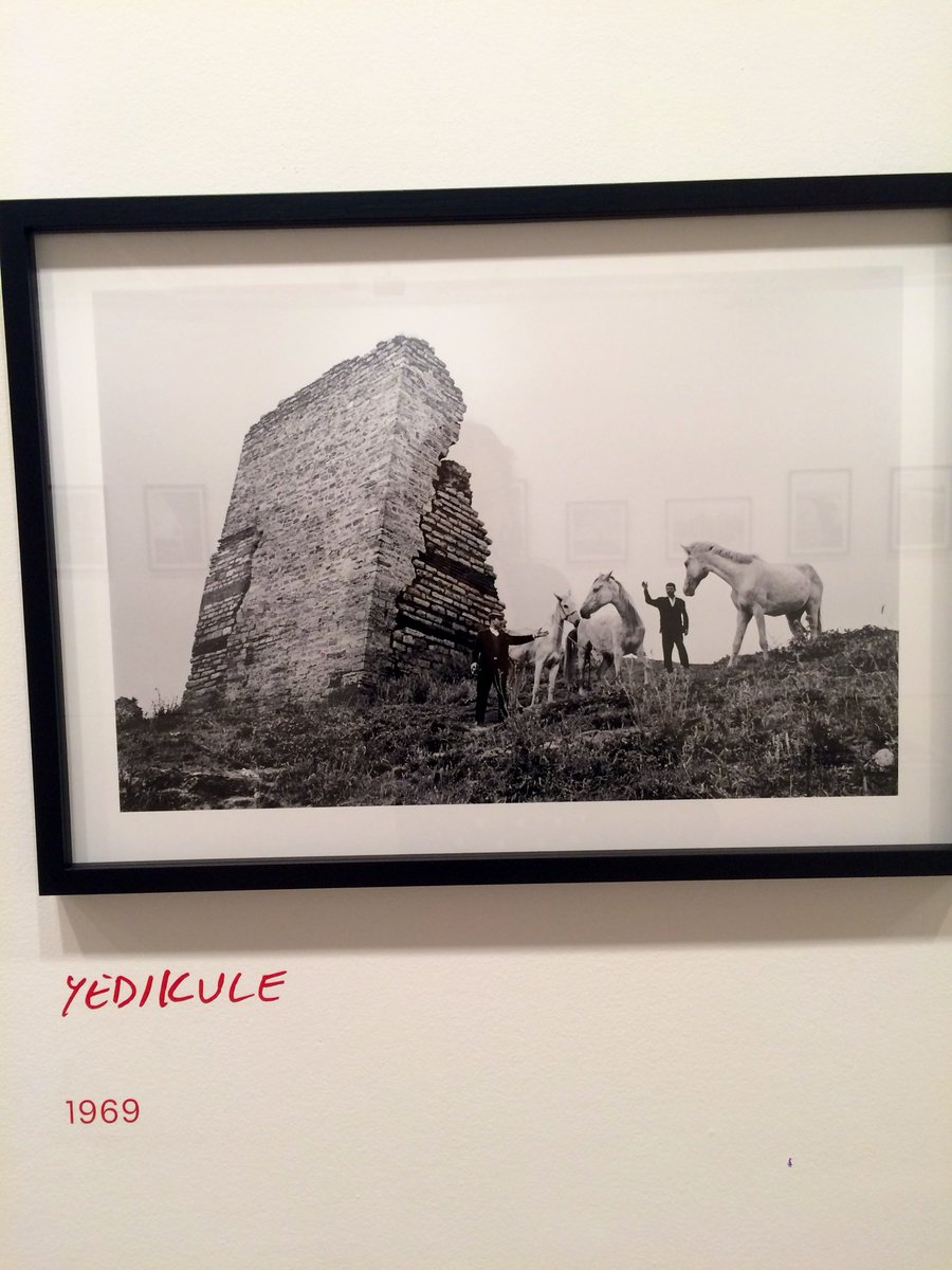 Exhibition of Turkish-Armenian photographer Ara Güler at Saatchi ✨
#araguler #photography #armenian