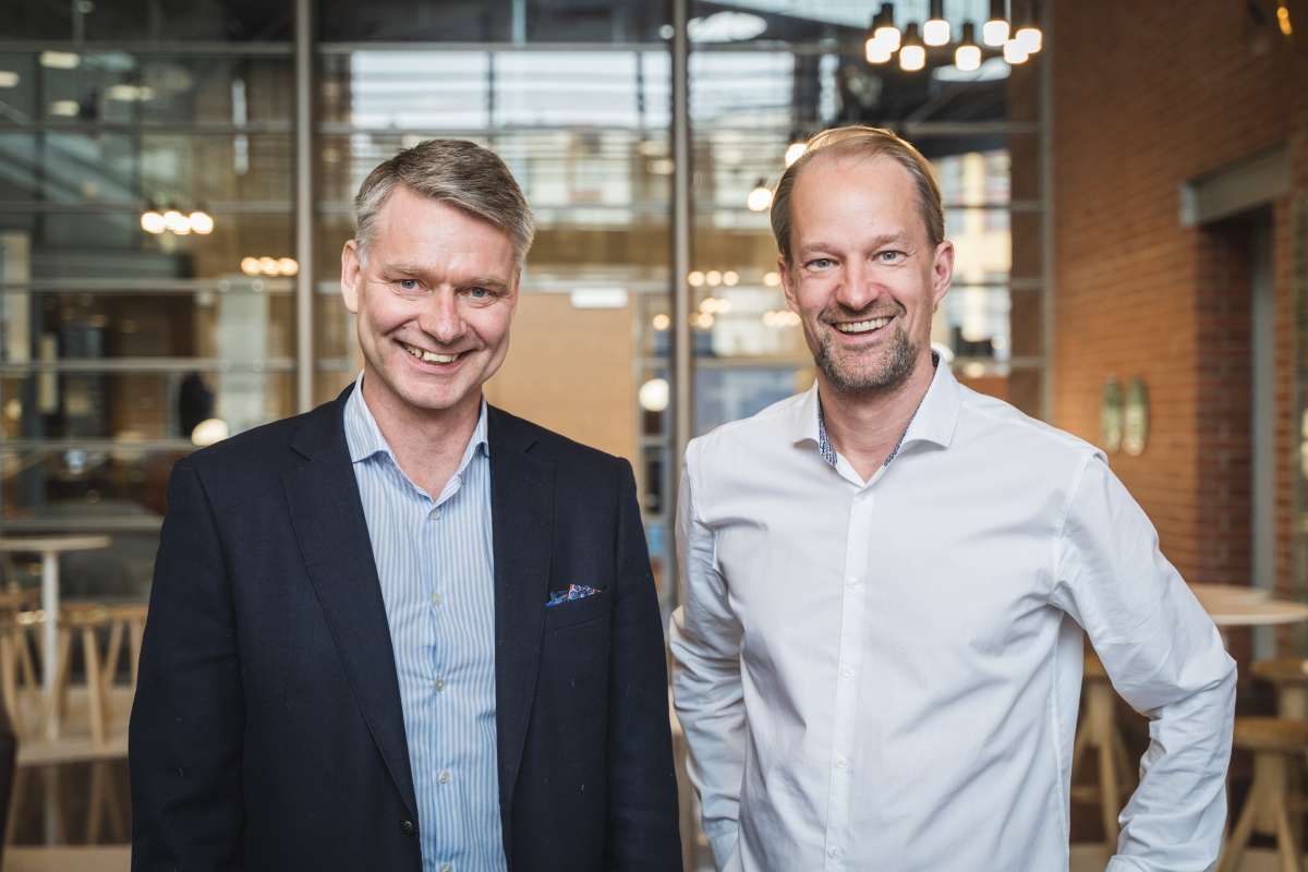 Innovestor's tweet photo. who will win the million this year at @kasvuopen? Our CEO Tommi and @NordeaGrowth_FI's Vesa discuss what type of company we are looking for 👀

https://t.co/IHTGlU4L65

#kasvu #VC #sijoittaminen #helyes #nordicmade https://t.co/RlG0zJZdMw