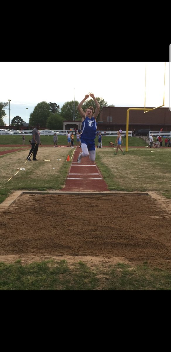 GravesTrack's tweet image. Race Richards finished 2nd in the HJ and 2nd in the triple jump.