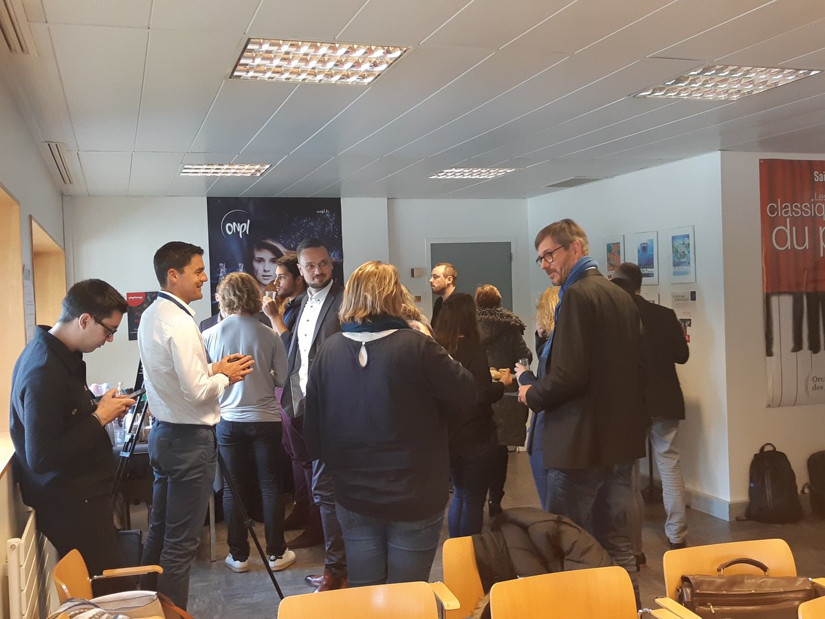 Pogotango tweet media