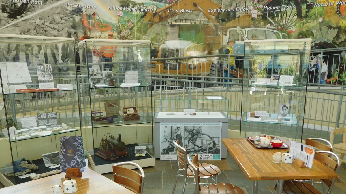 WhealMartyn's tweet photo. And it's done! Here's how our exhibition looked at the end of the first day. Still a few more things needed to be done but not bad for a first try. #CitizenCurators #EngineeringTheEarth #StAwesome https://t.co/cImXEylbsQ