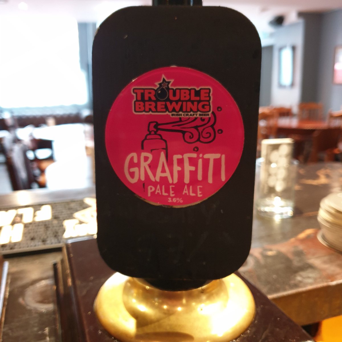 blacksheepdub's tweet photo. **tapped #Cask alert!**

@troublebrewing Graffiti Pale Ale

Low ABV, Smooth and Soft!

Slàinte! 🍻

#dublinone #craftbeer #biere #beoir #beer #irishCraft #keepitcrafty  #caskale #realAle #tastypints #instabeer #caskbeer #freshAle https://t.co/qnN4jK1iTG