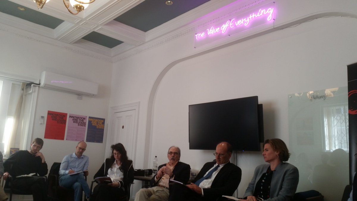 MoreiraArthurG's tweet photo. Final Round table with Bill Janeway, Damon Silvers, Mariana @MazzucatoM and INET Young Scholars @IIPP_UCL #RethinkingState https://t.co/iCkeR2rm5F