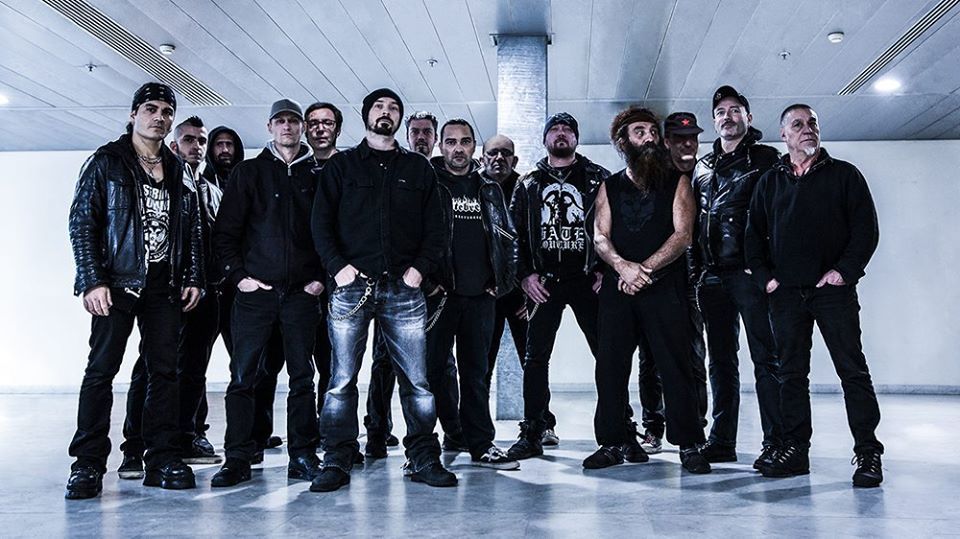 tamboursdubronx's tweet photo. RDV dans 1 mois pour un concert METAL #WOMP au festival Tambours en Fête de @VilledeCMz
Event: à venir
#weaponsofmasspercussion @FRANKYCOSTANZA @arco_trauma
Une date @Bleucitrontour
Presse, com', itw & accrédits:presse@tamboursdubronx.com https://t.co/828HzDVUDt