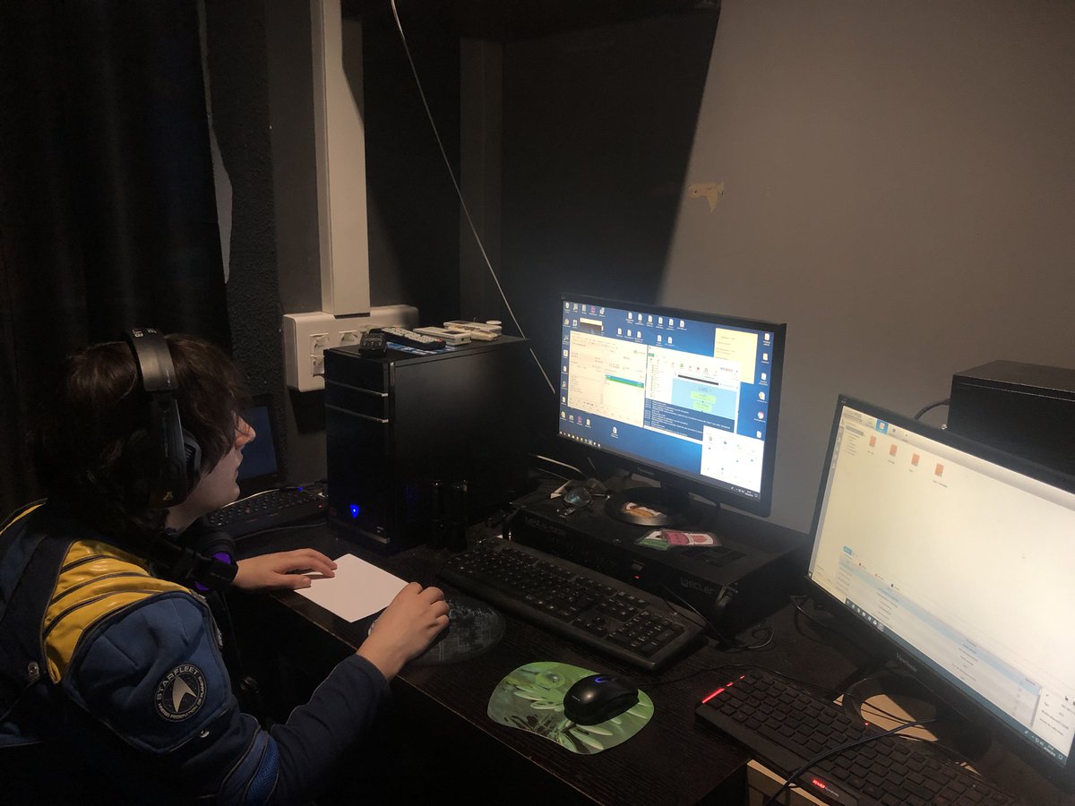 MonKey_Escape's tweet image. Buenas tardes Reclutas!👽
¡Ya queda muy poco para el #findesemana! 🎉, nuestro comandante Albert ya está preparado para los nuevos grupos que nos esperan este fin de semana.

Las últimas horas disponibles son:
Viernes: 17:30, 21:30
Sábado: 15:30, 21:30
Domingo: 19:30, 21:30