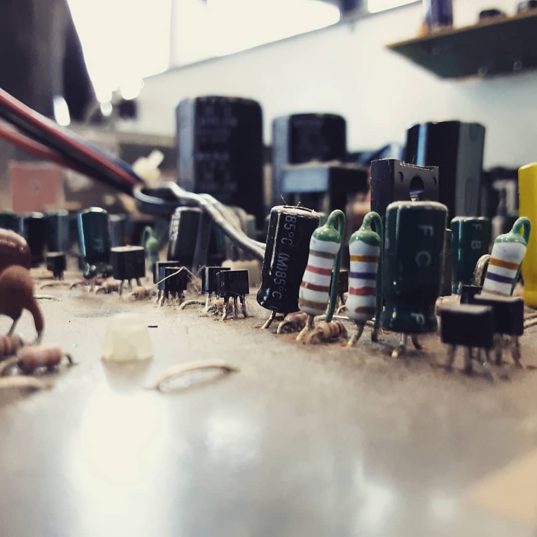 zwbuchholz's tweet photo. ⚙🧰🔌🔍📺🛠🔧🔩🗜
#buchholz #zukunftswerkstatt #MINT #lernen #lehren #power #technik #naturwissenschaften #mathematik #informatk #machmint #lkharburg #landkreisharburg #buchholzindernordheide #buchholznordheide #basteln #werkstatt #werkzeug https://t.co/dmLDiG5Cum