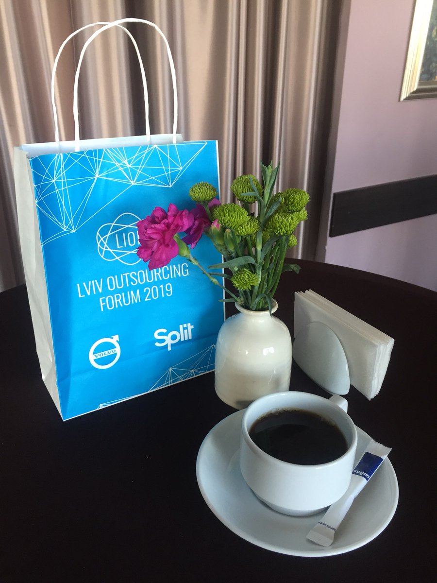 chisoftware's tweet image. Mariia Bolhar, Senior Business Development Executive at @chisoftware visited the 11th Ukrainian Outsourcing Forum in Lviv. She enjoyed all the covered topics and had a nice time getting acquainted with the participants.
#chisoftware #chisw #liof #outsource #tech #IoT #it #ML