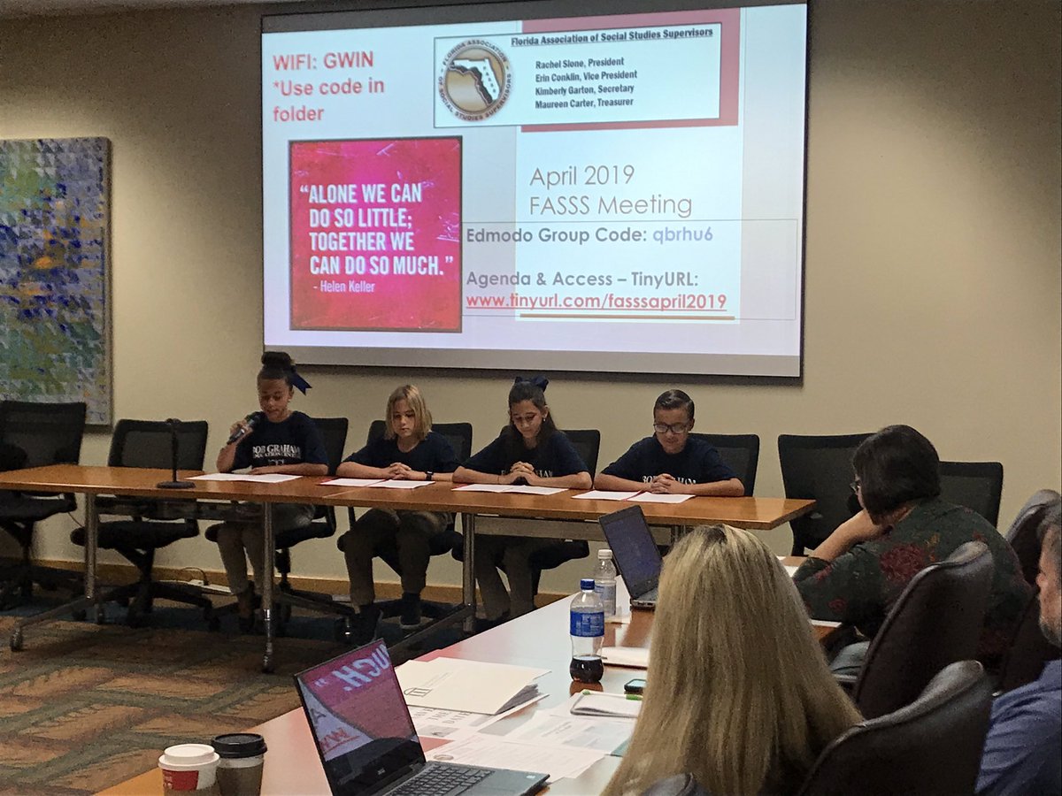 MdcpsViana's tweet image. Students from  @BGEC_Bobcats #WethePeople presenting at the #FASSS Social Studies Florida Supervisors. Well done! @MannyCid305 @CivicEducation  @AtlantaFed