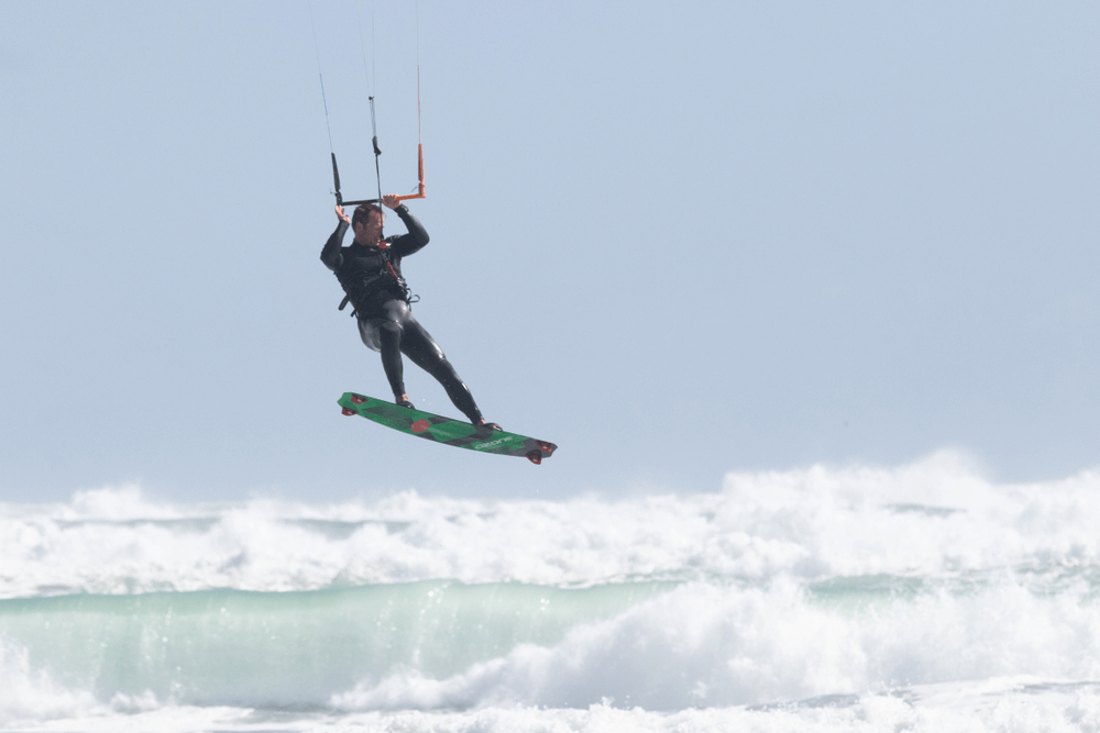 UniversKite's tweet photo. Un Kitesurfeur mort noyé dans les Landes - Univers kite - https://t.co/4iC5lF1wvN #Kitesurf #Kitesurfing #Kiteboarding https://t.co/v03EN5Vxni
