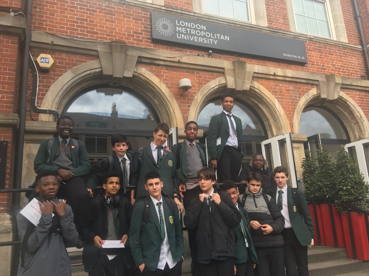 StAloysiusC's tweet photo. Year 9 won 1/3 of their debates &amp; Year 10 won 2/3 at yesterday's @Debate_Mate competition! It was a really enjoyable, insightful and informative day, we are very proud of how eloquently spoken and passionate our students were about the topics debated! #GenerationDM #DMC2019 https://t.co/ua0F6h06Mn