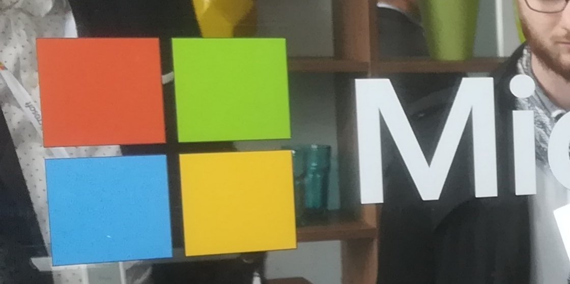 erwan_mesnage's tweet photo. Inauguration aujourd'hui du 1er expérience lab de @Microsoft Avec @CCINantes @Yann_Trichard. Cela se passe #ConnectingPlace https://t.co/Jm2TlW3i4b