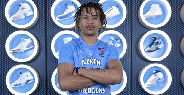 RossMartinNC's tweet photo. Greg Anthony (Cole's father) on the Carolina family.

"They have as strong a family and brotherhood as any program in the country. It's genuine. They love it"

More: https://t.co/DD3kiLtxSr https://t.co/WNsjeWnoLG
