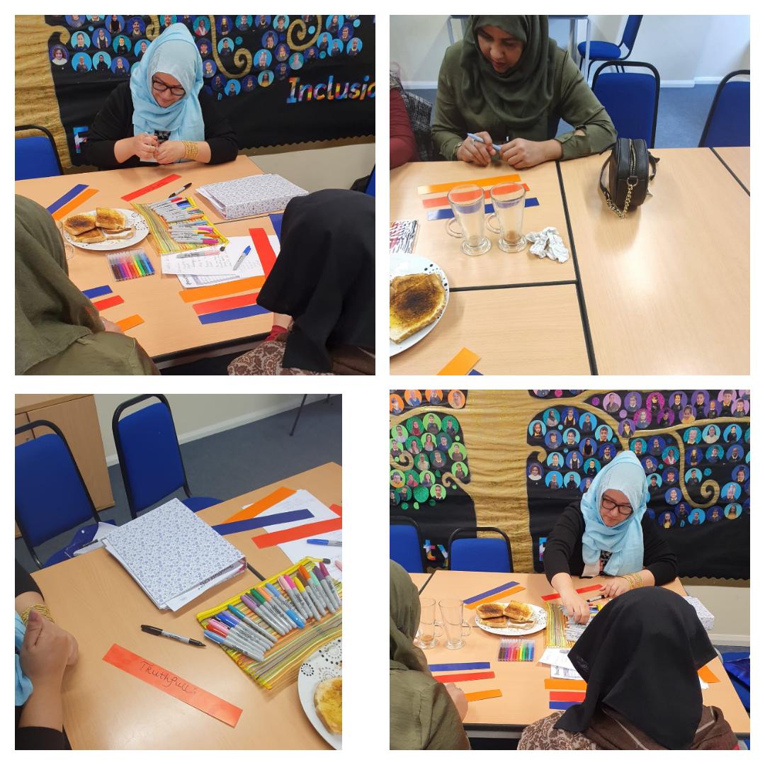 CHAI_Project's tweet image. At @BroadfieldSchoo Chai today our ladies learnt about #positive #friendships #supportingoneanother #ReducingIsolation #caring #helping and #inspiring. They made a lovely friendship chain celebrating each other... with @KirenMasood