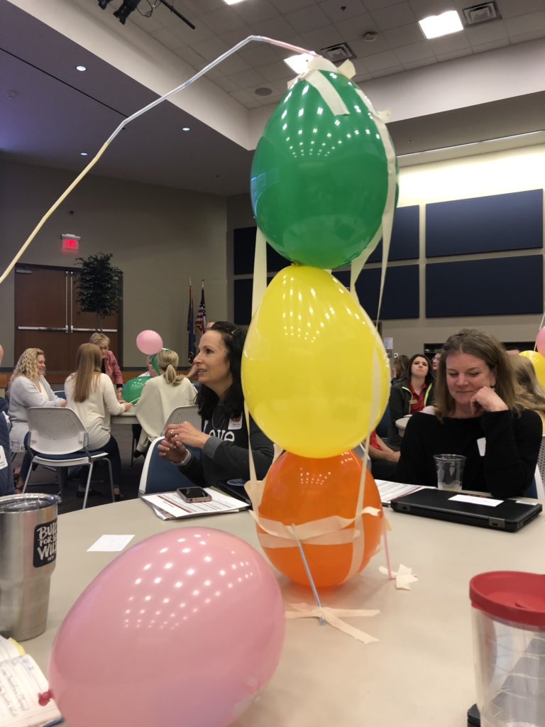 BergeeJill's tweet photo. UDL Conference @BV_Science @BlueValleyPL @bvschools @BVBlendED @kelly_northup @TCEcoltslibrary #udl19 https://t.co/5UQBvGG2QQ