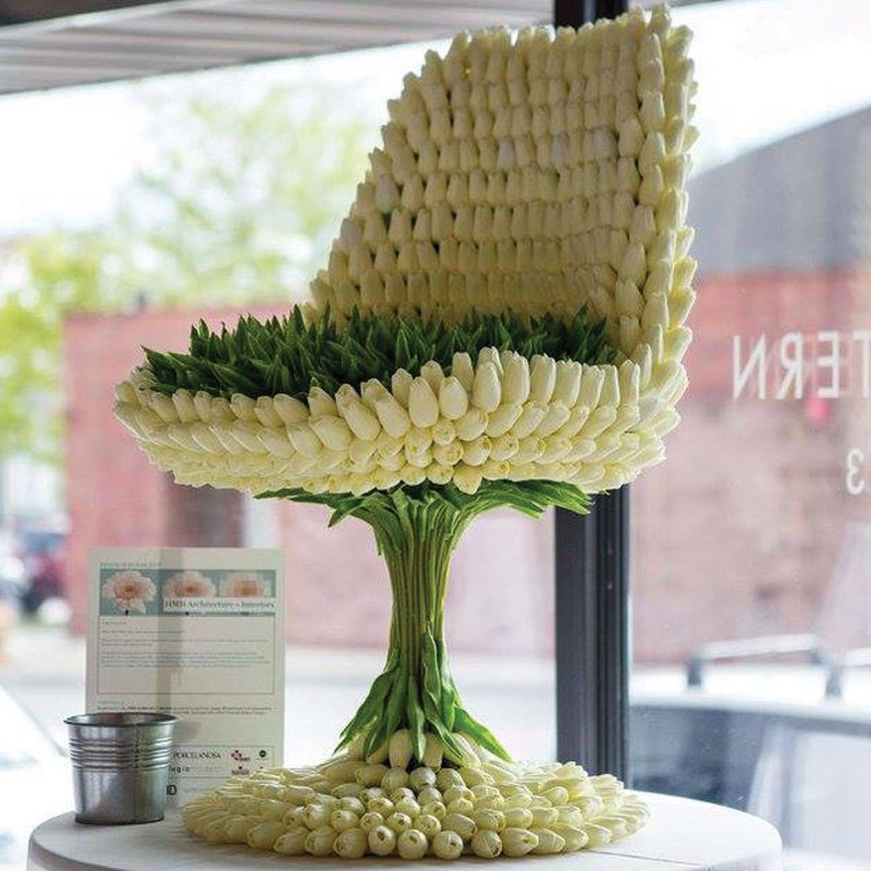 HMHaANDi's tweet photo. Thrownin' back to our Tulip Chair at @modernindenver ‘s Design In Bloom....such a fun event! Can't wait to see everyone tonight!
.
.
.
#spring #flowers #design #designinbloom #interiordesign #architecture #tulipchair #saarinen #tbt https://t.co/yMfz3Iz3se