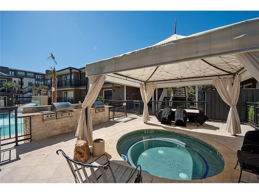 CranstonGroup's tweet photo. #OpenHouse

📍 5912 Sandhurst Ln. Unit #237
🏠 Sat. &amp; Sun. (1-3pm)

#Tuscany #Condo #Dallas #DallasCondo

For more details, private tours, or for any of your #RealEstate needs - contact the #CranstonGroup 🗝 https://t.co/FmNuge3Bue