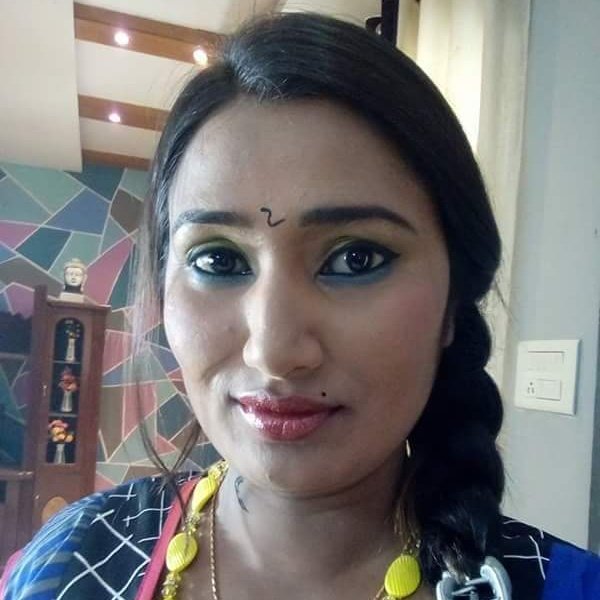 #NewProfilePicK
Hi I m Swathi naidu from hyderabad
I removed my all old Facebook instrgram nd what's up numbers and twitters ids
I m. Only using this what's up number
+919493665634
Plz b aware