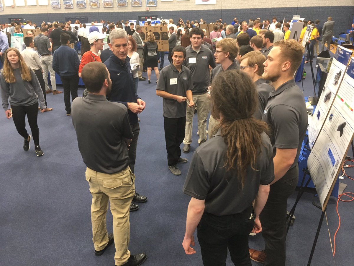 coschoolofmines's tweet image. .@ILoveBlaster checking out our #Diggerloop team! What do you think about a campus Diggerloop? Just in case someone needs to quickly get from the Student Center to CTLM! 🚆
