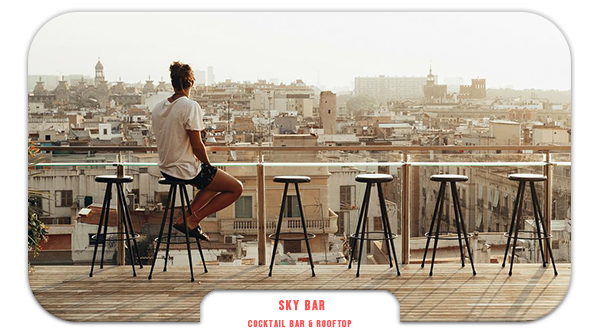 Bacco_app's tweet photo. Situado en la azotea del Grand Hotel Central el Sky Bar es uno de los rooftops más espectaculares de Barcelona 🏙
Cócteles de autor, vistas del skyline, … ¿Necesitas algo más? 🍸
Más info sobre este espectacular rooftop en: https://t.co/k2gIQkGf4v https://t.co/5YtxKATS4r