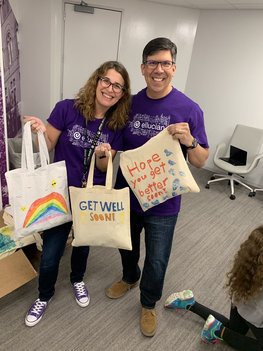 Our giving back workshop for Take Your Daughters and sons to <a href="/EllucianInc/">Ellucian</a> Day. The kids made care bags for the children at Inova Fairfax. <a href="/jbellma/">Jbell</a> #poweroftogether