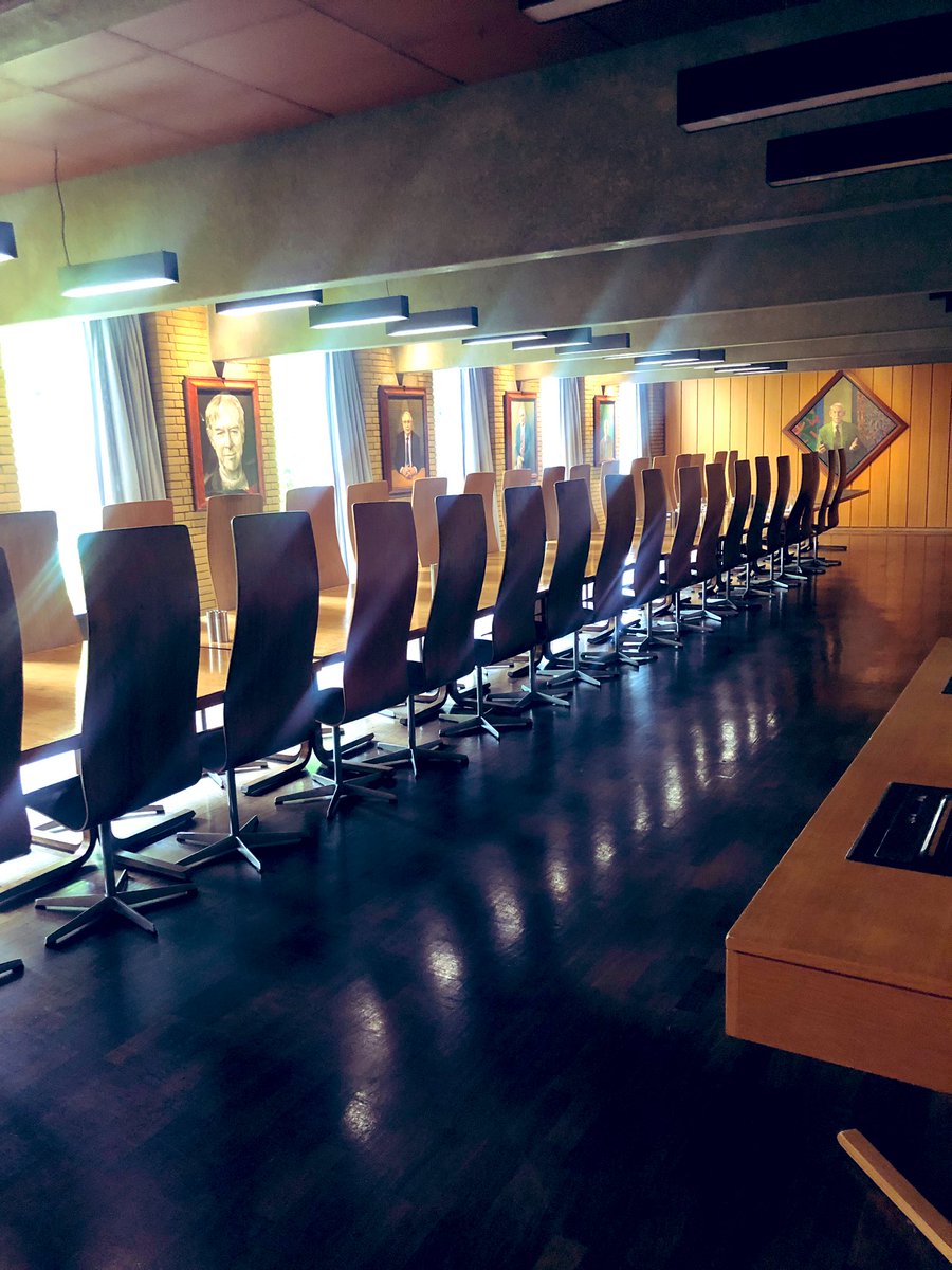 KironAssociates's tweet photo. Recruiting for Event Stewards get in touch.
#oxfordjobs #eventstaffing #foh #hostessing #meetandgreet #finedining #oxforduniversity #students #kironassociates https://t.co/6pYtQFiDPM