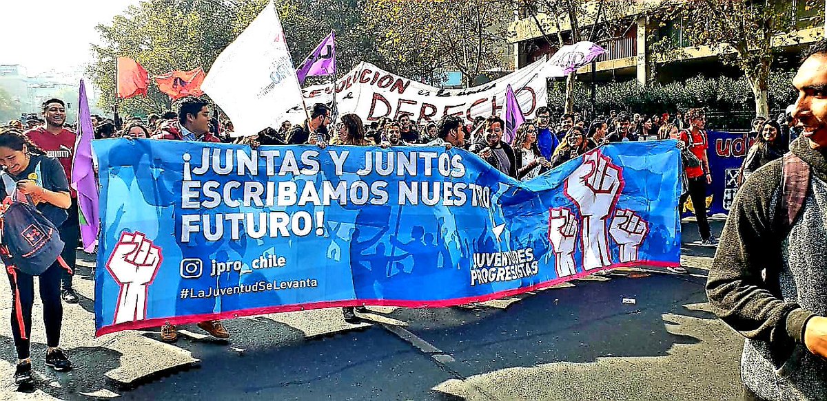 PedroAbarcaPRO's tweet photo. @PROjovenes
Marchan por la defensa de la educacion publica, gratuita y de calidad.
#CorazonProgresista
@pinto_rodd @HectorPazSanchZ @guillermoxpaine @AlanFancelli @MujeresPRO_ @Jprocoquimbo @LuisJara_C @Kathya_PinaudP @LosPROgresistas @marcoporchile https://t.co/5sXjnZT0St