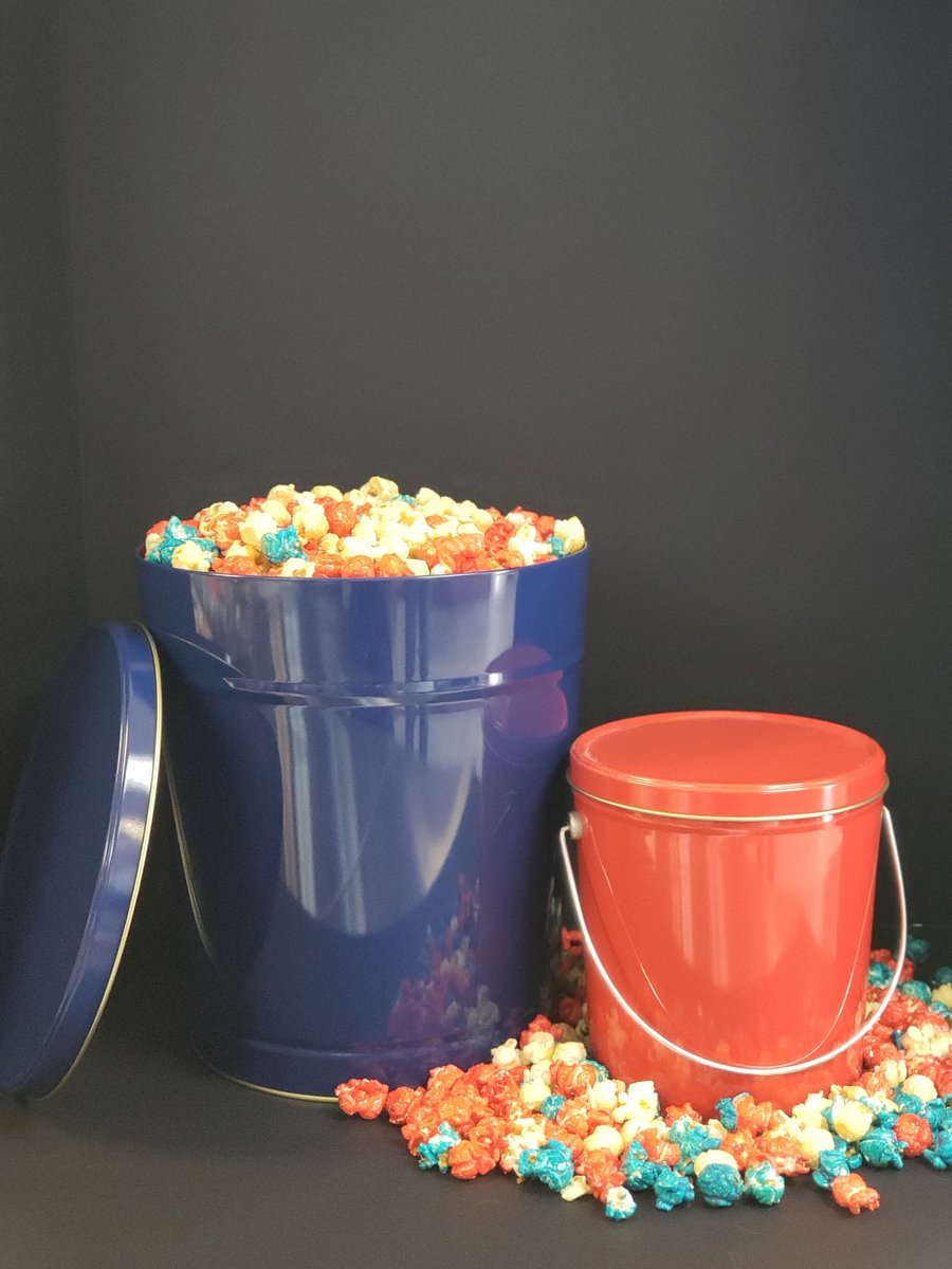 AlsPopcorn's tweet image. Go Blue Jackets!  It's game one tonight.  Let's support our Blue Jackets by watching with a tin of Al's Delicious Popcorn.  Any tin, filled with our red, white and blue popcorn is 10% off!