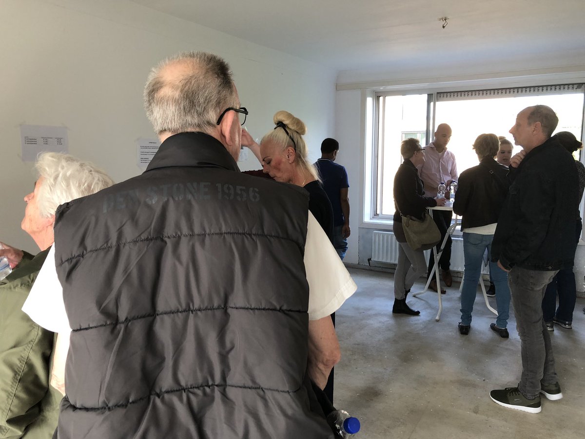 Inloop voor huurders van @Nijestee in de #Antaresstraat en #Aldebaranstraat in <a href="/paddepoel/">Paddepoel</a>. We willen nog meer woningen energiezuiniger maken. Nieuwe kozijnen, dak- en spouwmuurisolatie en zonnepanelen!